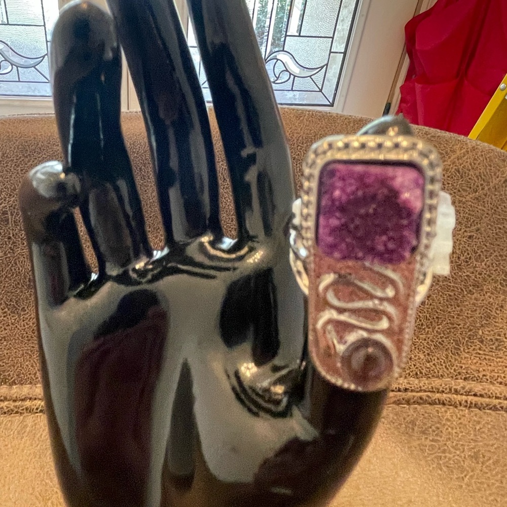 Purple snake ring statement